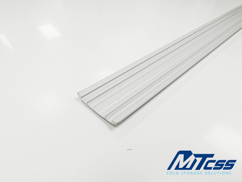 MTH Heater Cover Front - 2.5m Length