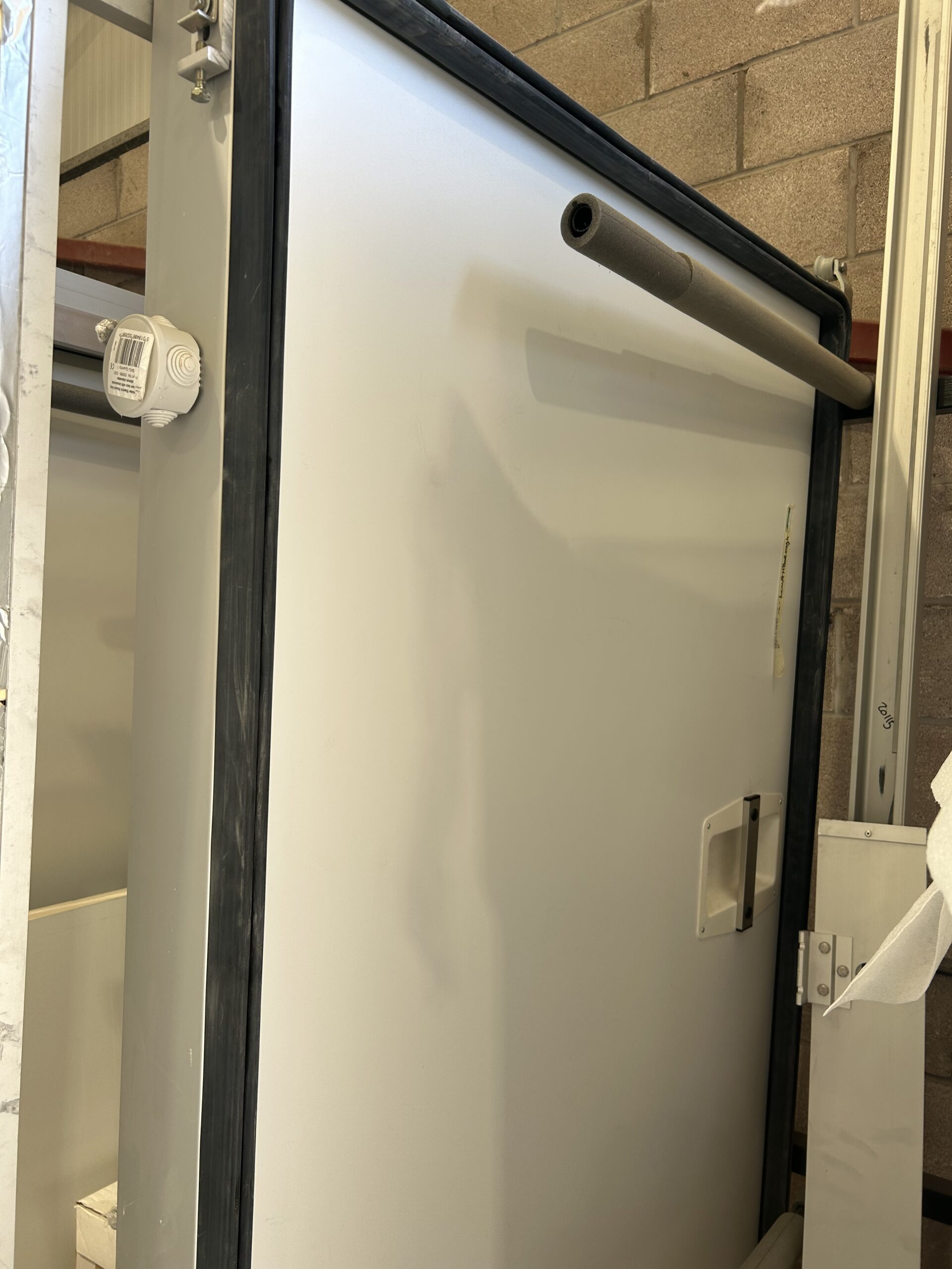 Cold Room Door - Sliding - Right Hand - Clear Opening 1100mm wide x 2000mm high (Demo)
